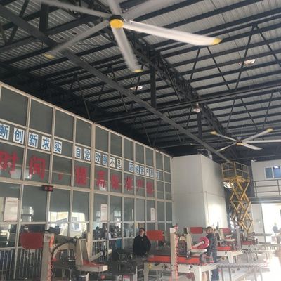 Un buon prezzo. Motore BLCD 5,0m 16ft ventilatore di soffitto HVLS grande per raffreddamento dell'aria e progettazione senza manutenzione in linea