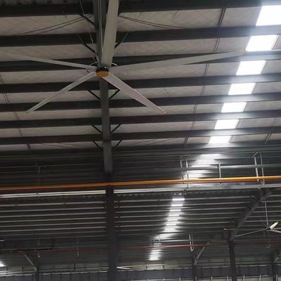 Un buon prezzo. Potente ventilatore di soffitto HVLS industriale da 6,1 m per ristoranti e impianti di produzione in linea